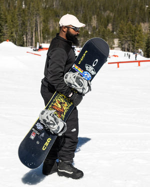 GNU Facts Snowboard - Men's - 2027