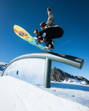 ThirtyTwo Atmosphere Snowboard - 2027 - Men's