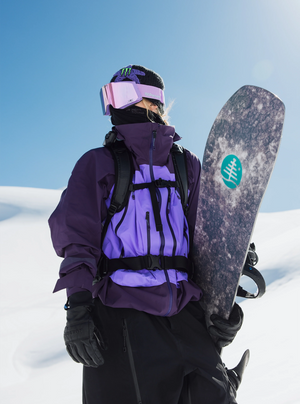 Burton Family Tree Hometown Hero Camber Snowboard - 2027
