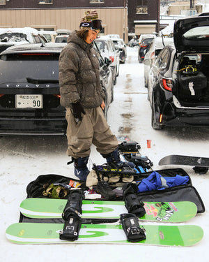 GNU Wagyu Snowboard - Men's - 2027