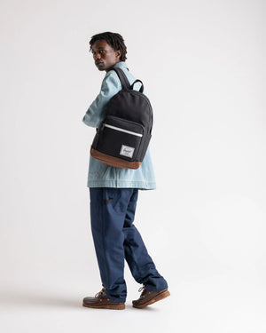 Herschel Pop Quiz 25L Backpack - 2026