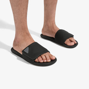OluKai Ulele Slide Sandals - Men's